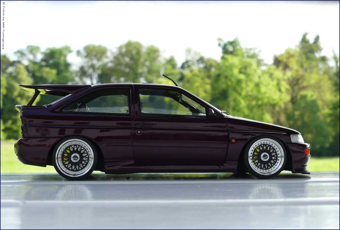 1:18 Ford Escort Cosworth 1992 Purple metallic + BBS RS = mit OVP